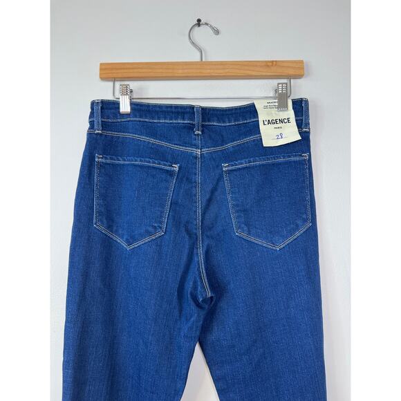 NWT L'Agence Beatrix High Rise Baby Bootcut Jeans in Arroyo Wash Size: 28 - Picture 6 of 9